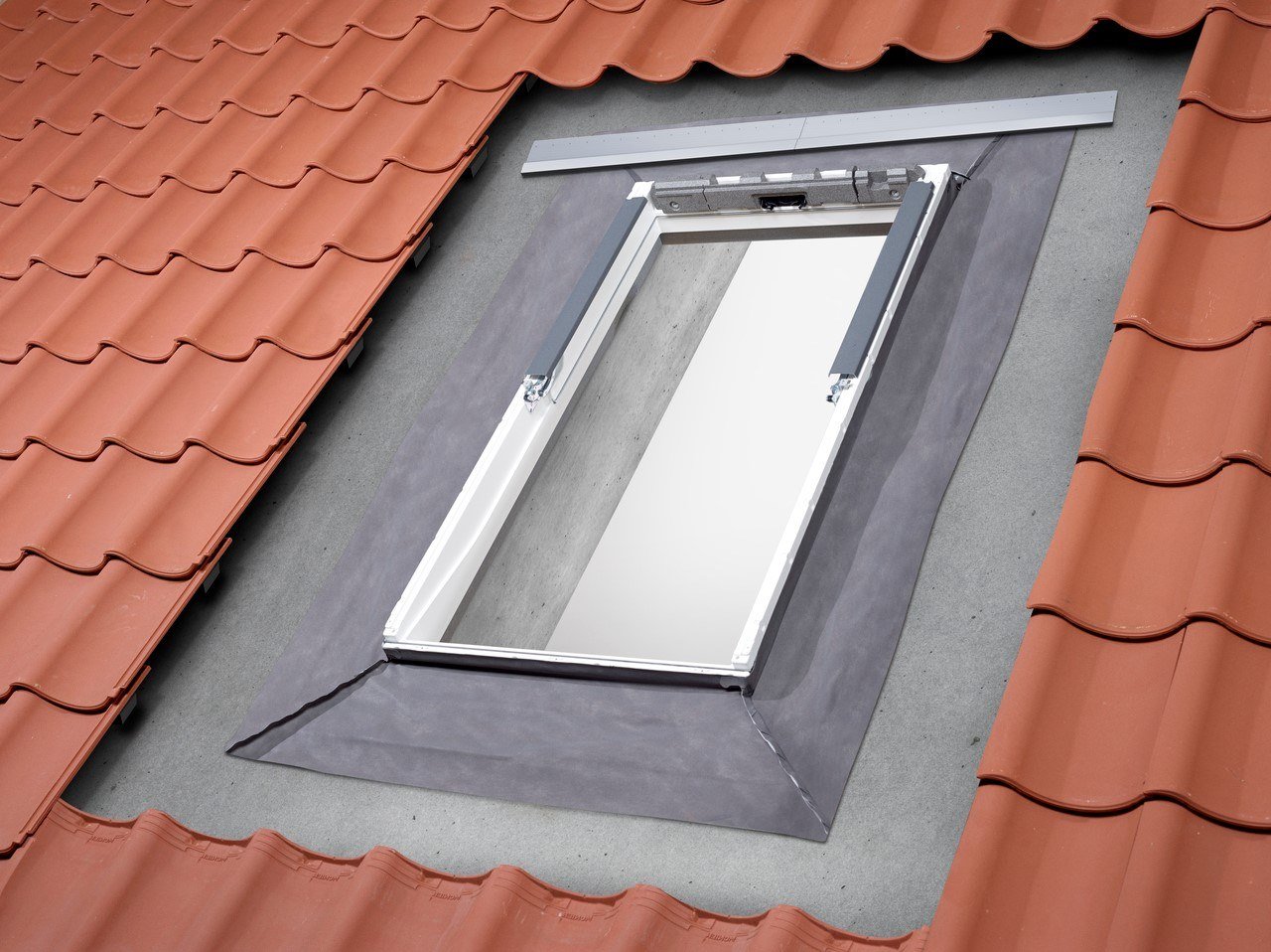 Cornice Isolante Velux - BDX 0000