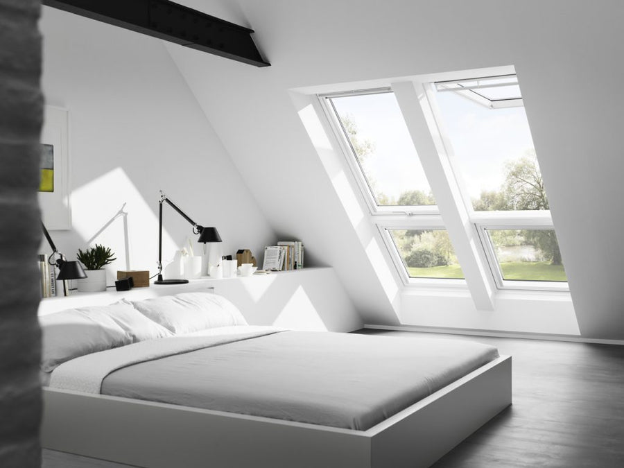 Finestra per tetti a falda Velux - GPU 0086 Poliuretano bianco - Vetro Tripla Protezione - Vasistas/bilico manuale